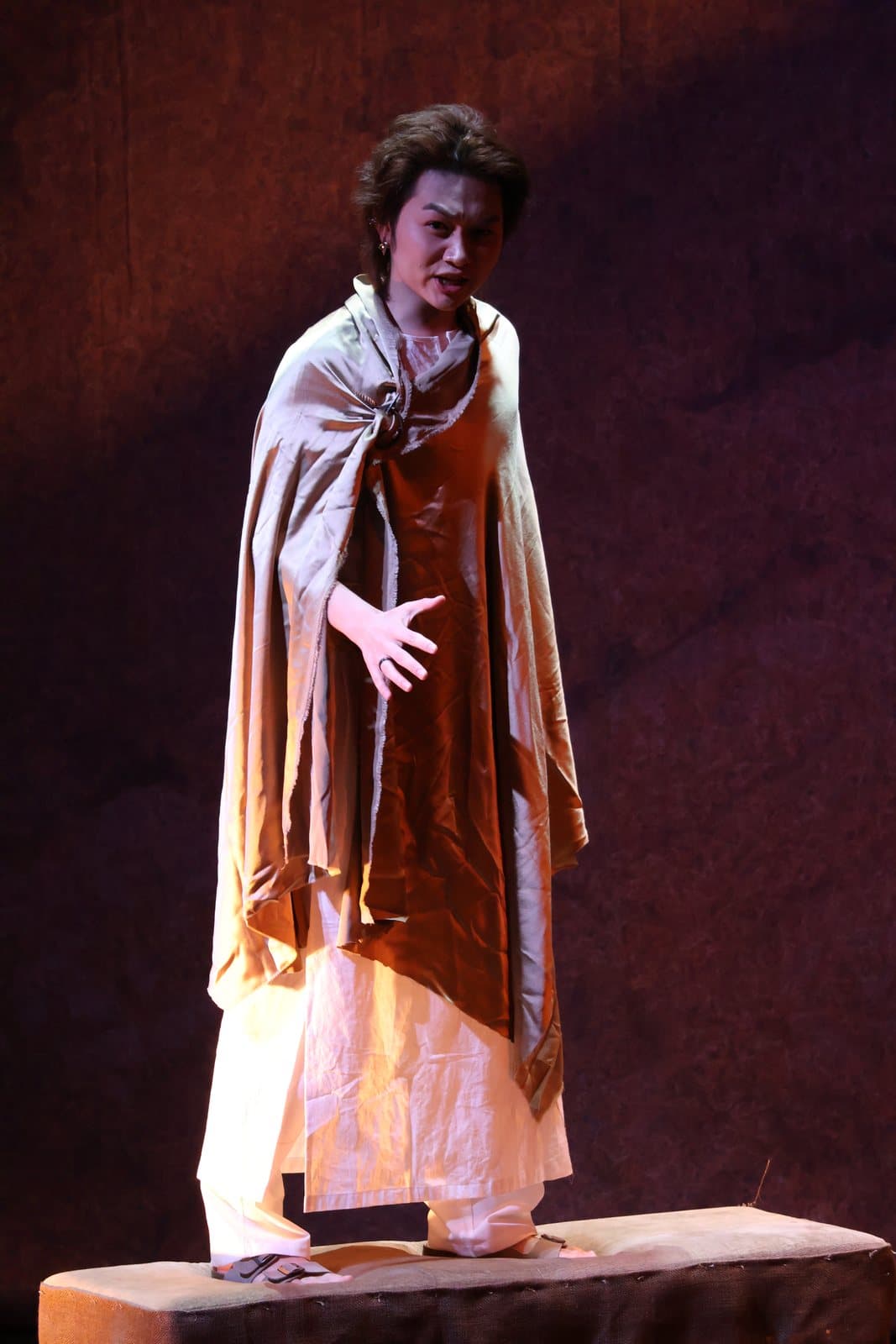 The Spirit with cloak outstretched in Dido and Aeneas